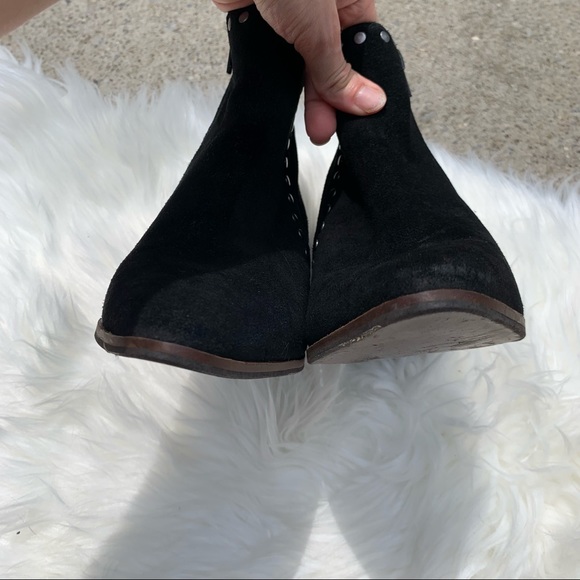 Lucky Brand Linnea Pointed Toe Studded Black Boot - Picture 6 of 9